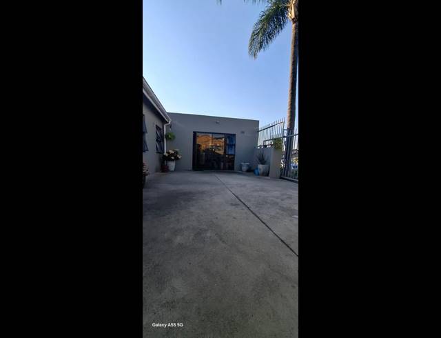 3 BEDROOM HOUSE FOR SALE IN WOODVIEW